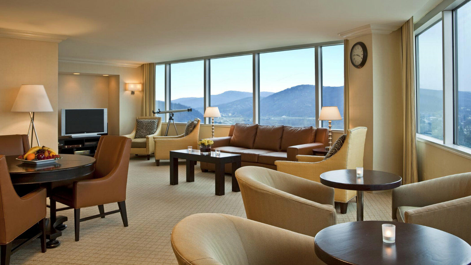 Sheraton 3*